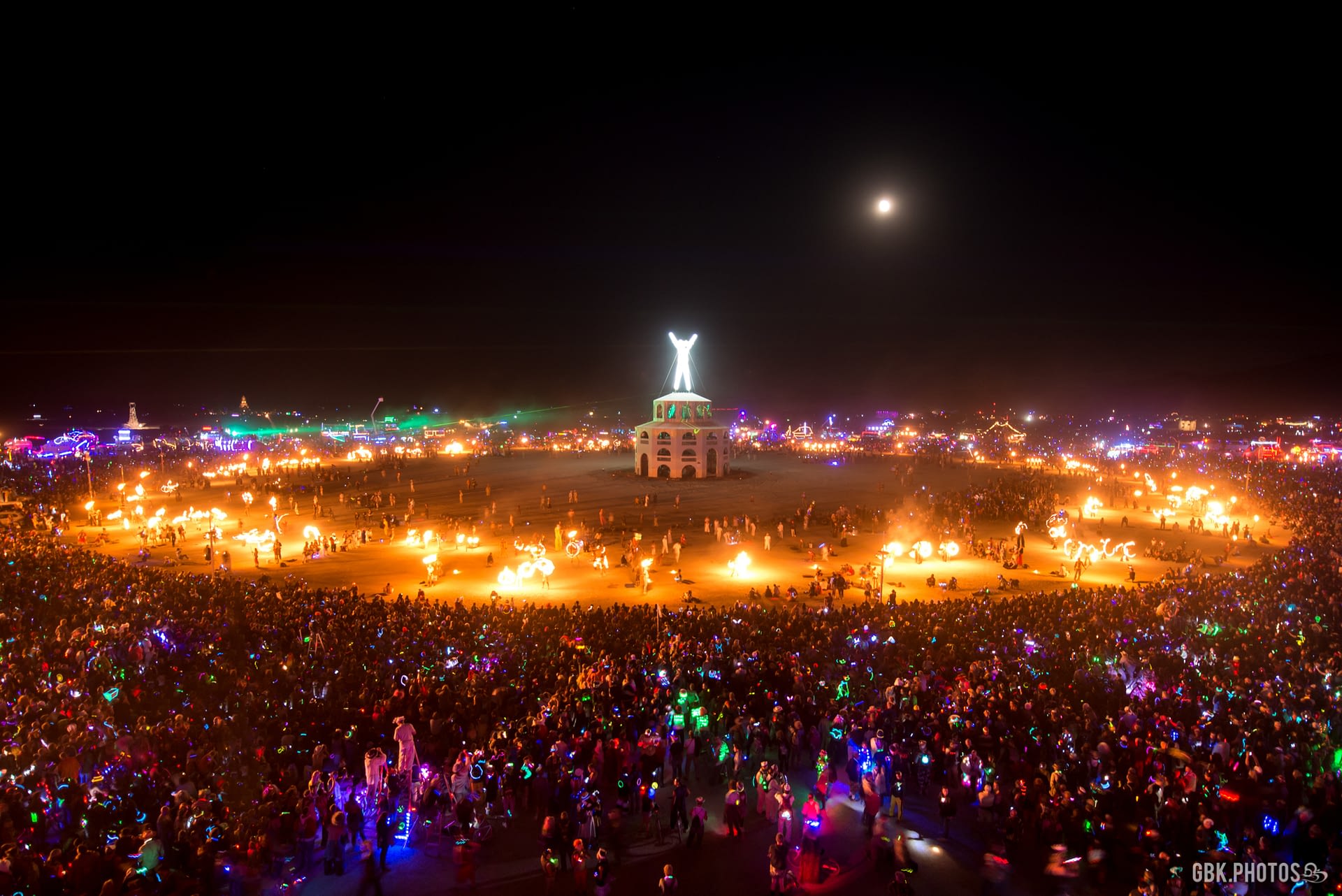 その他 Burning Man Festival (Special Edition) Burning Man 2025: Burners split as storms test festival's spirit
