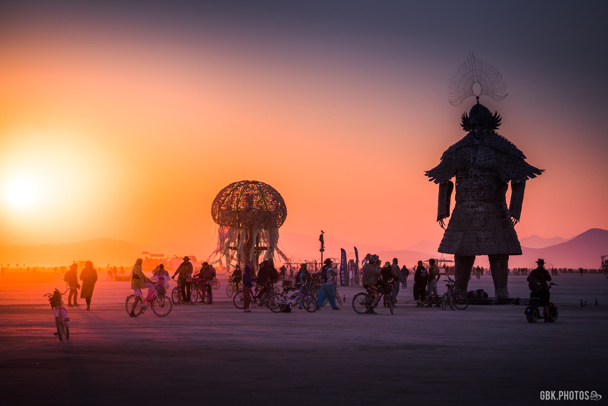 Burning Man 写真集 Surreal 2016 Burning Man Photographs By Victor Habchy